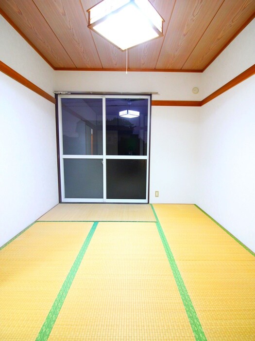 物件内観写真10　(居室)