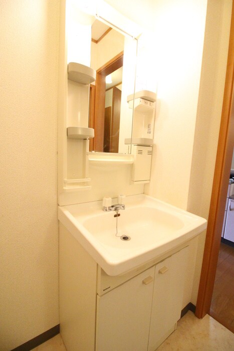 物件内観写真9　(洗面)