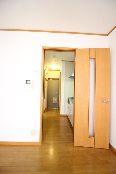 物件内観写真21　(廊下)