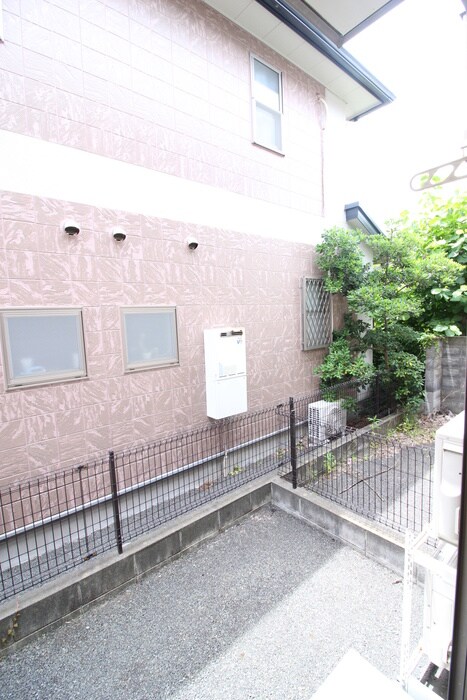 物件内観写真22　(室内からの展望)