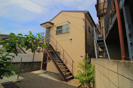 前野ホーム外観写真