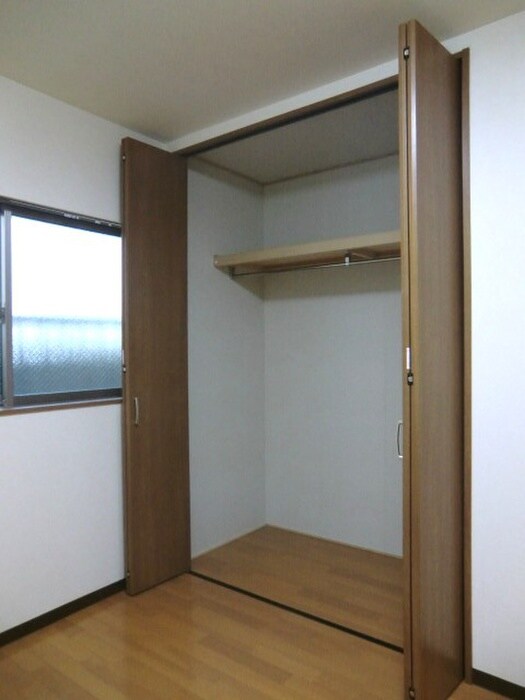 物件内観写真9　(収納)