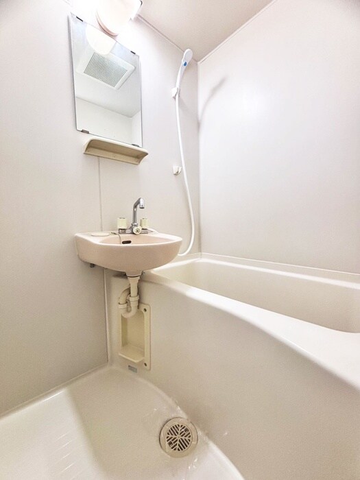 物件内観写真11　(バス／シャワールーム等)