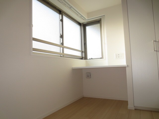 物件内観写真12　(居室)