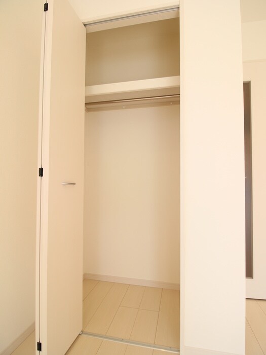 物件内観写真10　(収納)