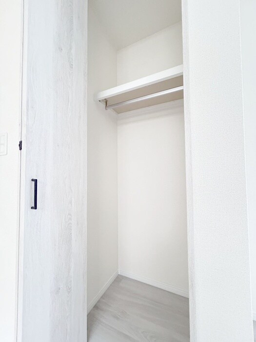 物件内観写真11　(収納)