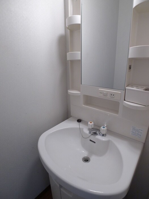 物件内観写真11　(洗面)