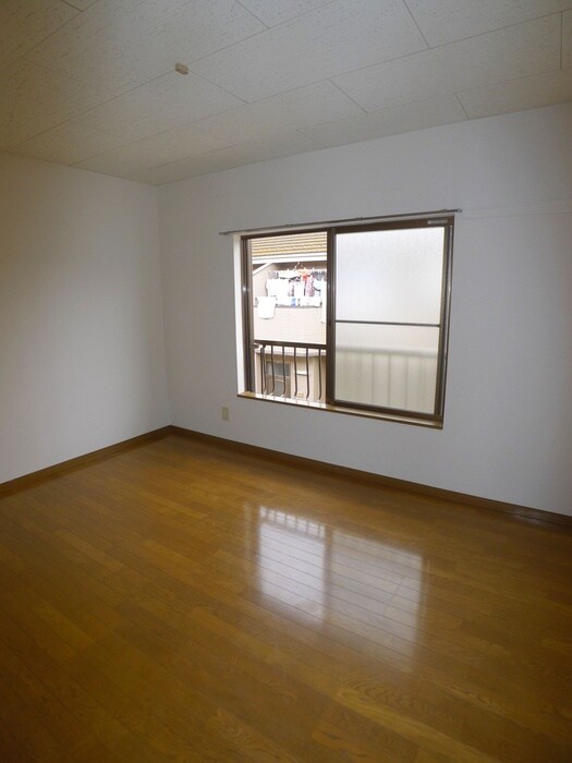 物件内観写真13　(居室)