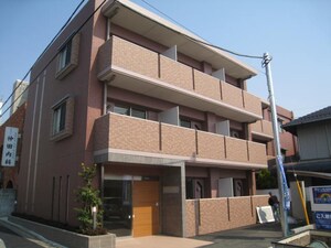 グリ－ンヒルズ岸町外観写真