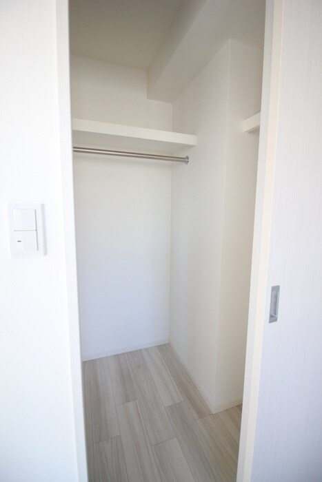 物件内観写真11　(収納)