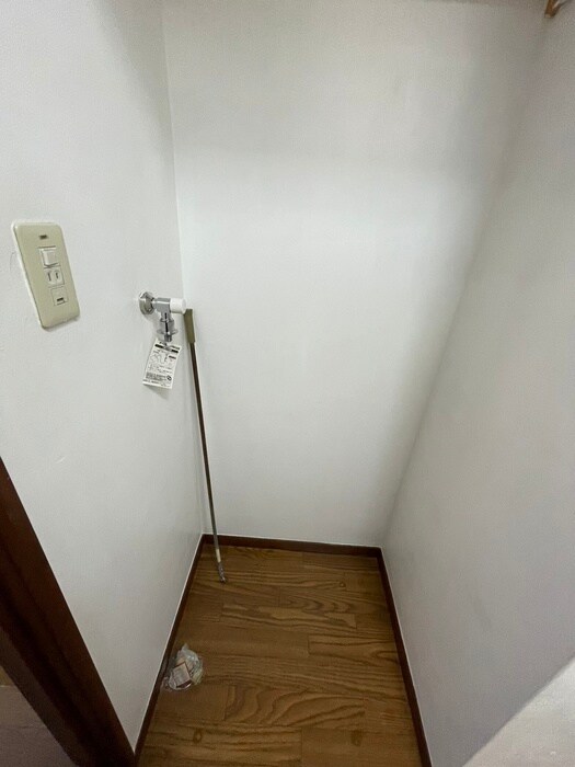 物件内観写真19　(洗濯機置場)
