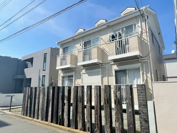 物件外観写真2　(外観写真)