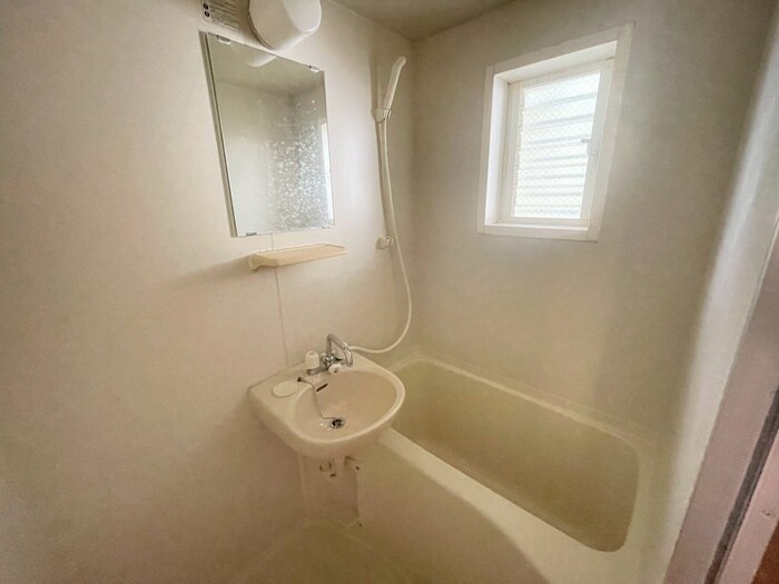 物件内観写真12　(バス／シャワールーム等)