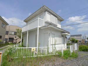 平田方貸家外観写真