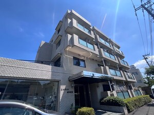 シャルム成城南外観写真