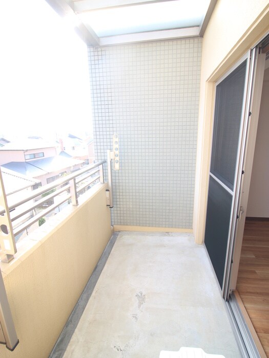 物件内観写真16　(ベランダ・バルコニー)