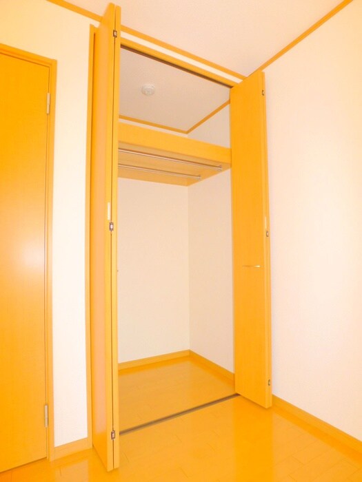 物件内観写真10　(収納)