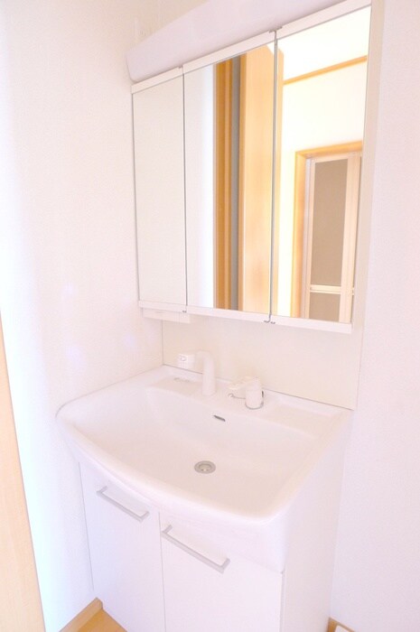 物件内観写真14　(洗面)