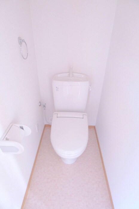 物件内観写真15　(トイレ)