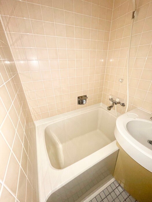 物件内観写真12　(バス／シャワールーム等)