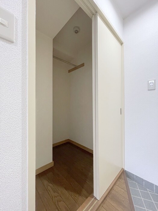 物件内観写真14　(収納)