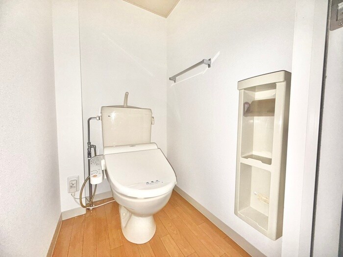 物件内観写真14　(トイレ)