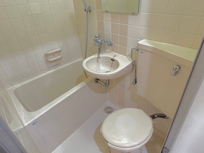 物件内観写真10　(バス／シャワールーム等)