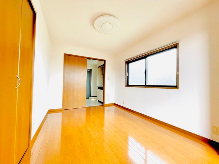 物件内観写真8　(居室)