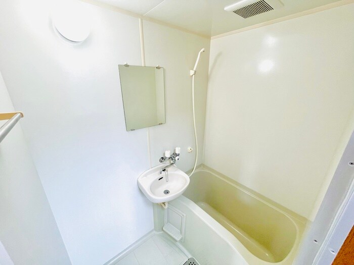 物件内観写真11　(バス／シャワールーム等)