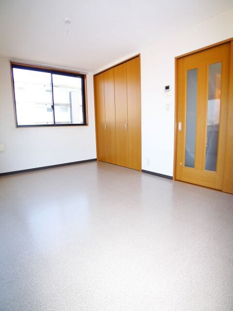 物件内観写真6　(居室)