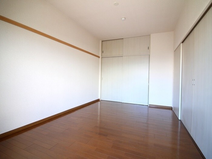 物件内観写真18　(居室)