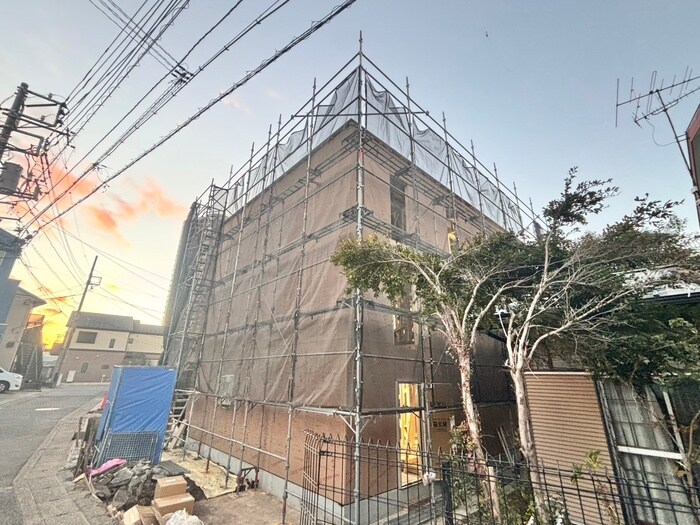 物件外観写真6　(建築中)