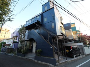 シェ・リ外観写真