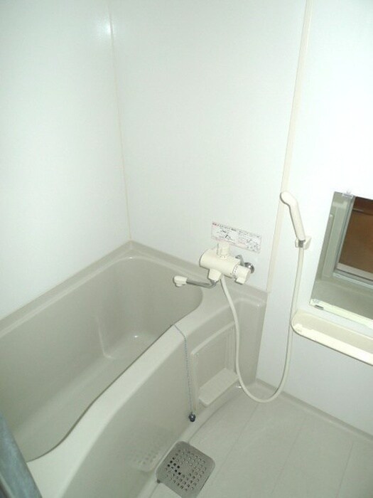 物件内観写真12　(バス／シャワールーム等)