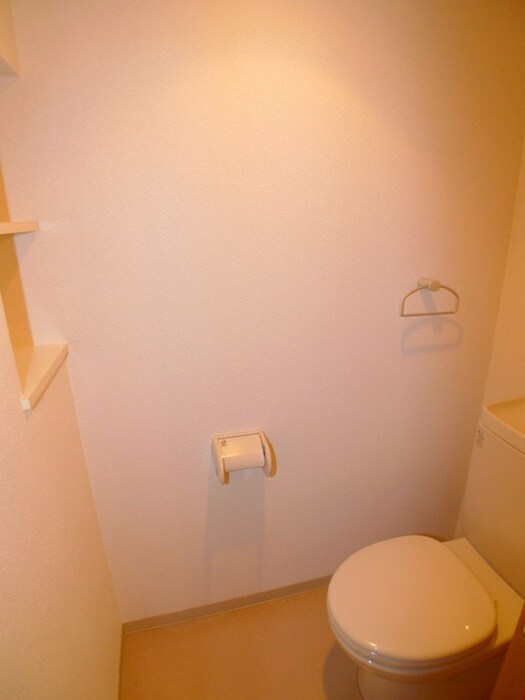 物件内観写真14　(トイレ)