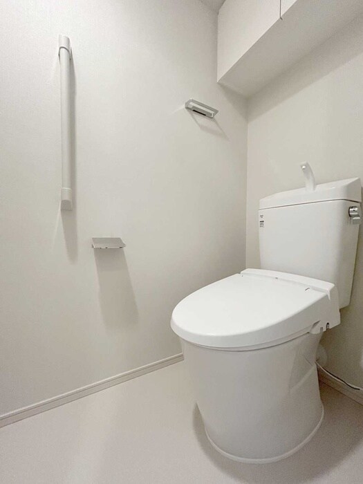物件内観写真14　(トイレ)