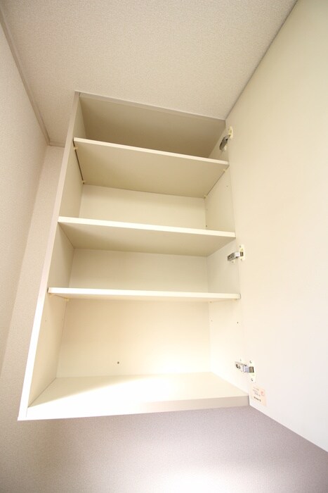 物件内観写真11　(収納)