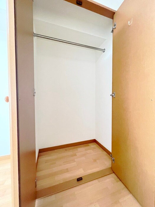 物件内観写真11　(収納)