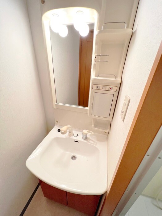 物件内観写真15　(洗面)