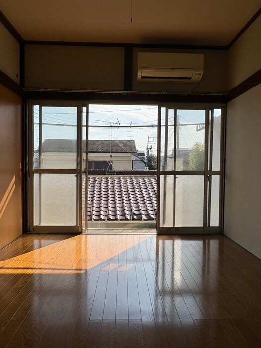 物件内観写真7　(居室)