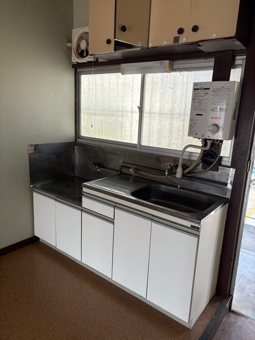 物件内観写真8　(キッチン)