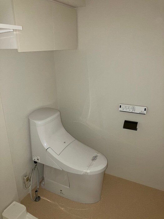 物件内観写真12　(トイレ)