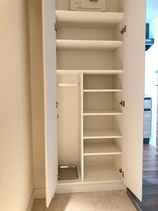 物件内観写真14　(靴箱)