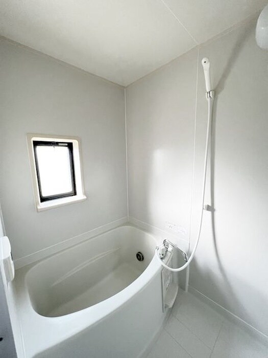 物件内観写真10　(バス／シャワールーム等)