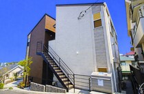 アザーレキュリオス生田の外観写真