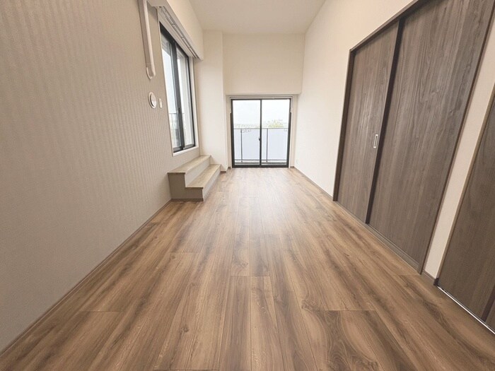 物件内観写真8　(居室)