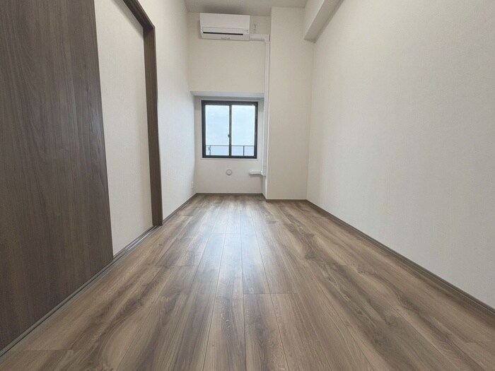 物件内観写真10　(居室)