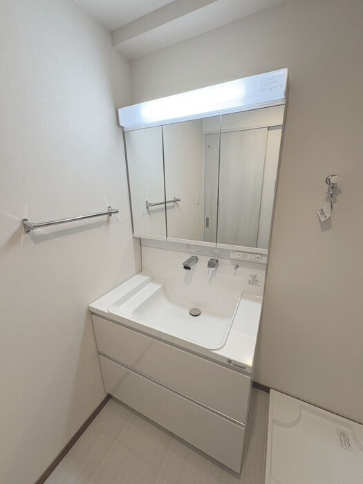 物件内観写真12　(洗面)