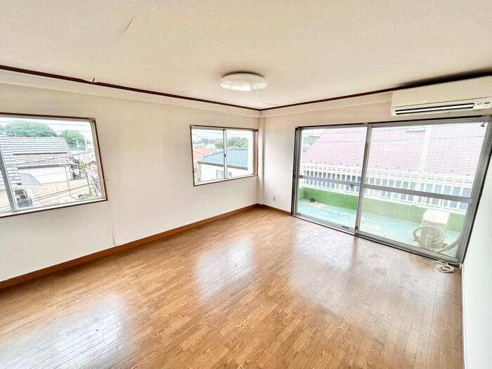 物件内観写真5　(居室)