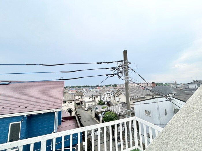 物件内観写真12　(室内からの展望)